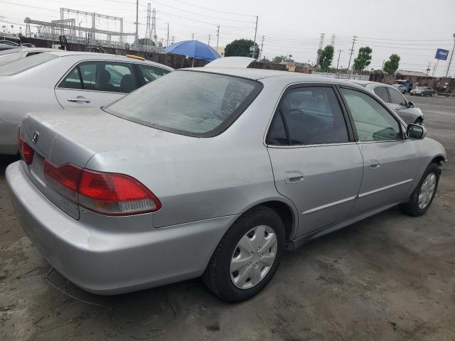 JHMCG66571C019352 - 2001 HONDA ACCORD LX SILVER photo 3