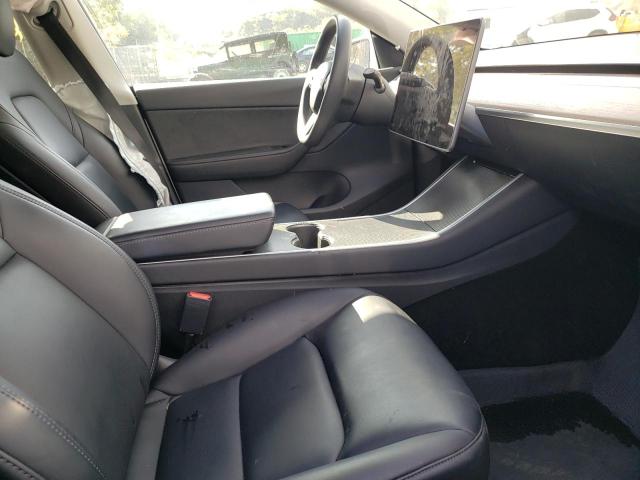 5YJYGDEE5LF007199 - 2020 TESLA MODEL Y Белый фото 5