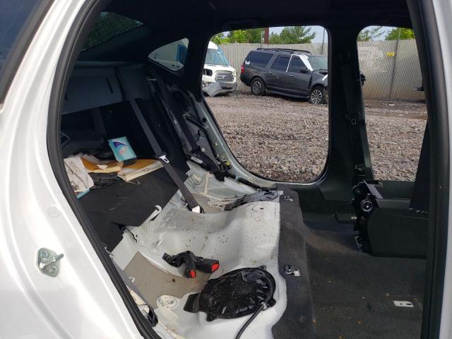 19UUB6F50NA002058 - 2022 ACURA TLX TECH A WHITE photo 10