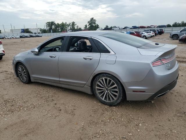 3LN6L5A90LR609584 - 2020 LINCOLN MKZ SILVER photo 2
