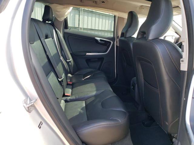 YV440MDR6H2225506 - 2017 VOLVO XC60 T5 DYNAMIC ვერცხლისფერი ფოტო 10