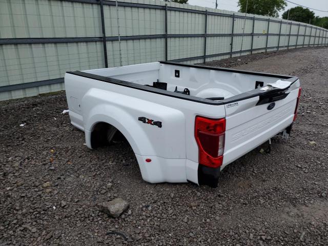 12417 - 2022 FORD TRUCKBED WHITE photo 1