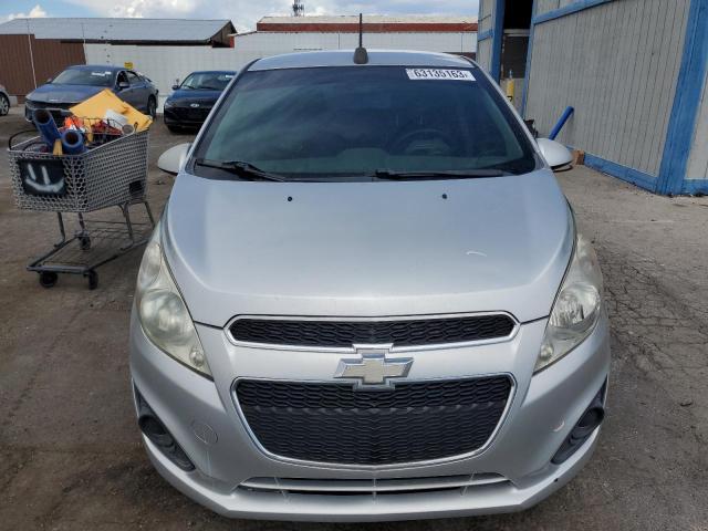 KL8CD6S91FC724831 - 2015 CHEVROLET SPARK 1LT SILVER photo 5