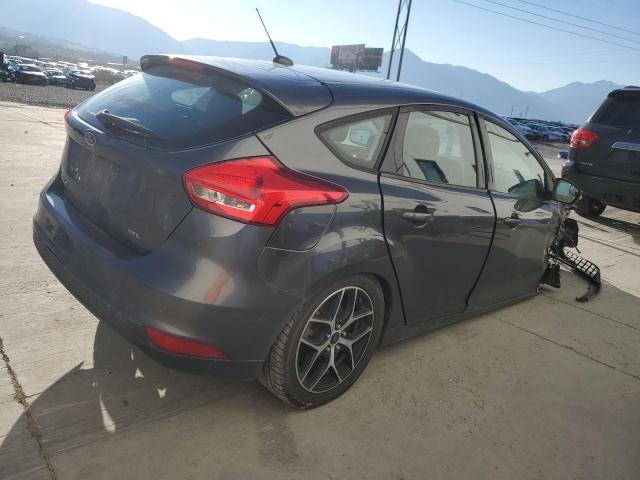 1FADP3M27HL277917 - 2017 FORD FOCUS SEL GRAY photo 3