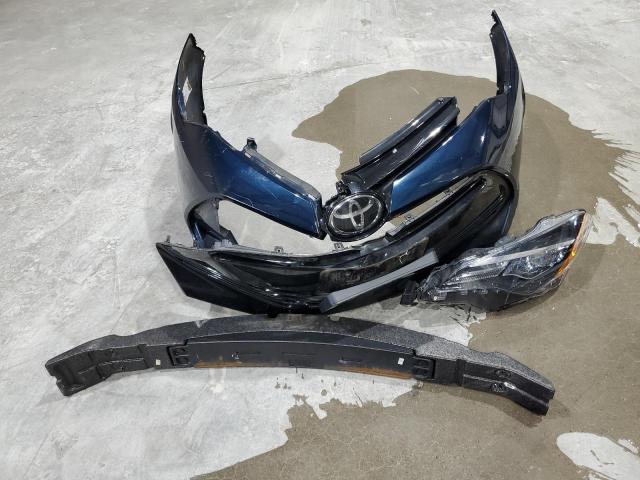 2T1BURHE2JC108449 - 2018 TOYOTA COROLLA L BLUE photo 12