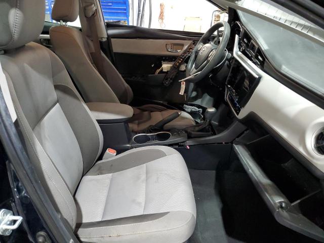 2T1BURHE2JC108449 - 2018 TOYOTA COROLLA L BLUE photo 7
