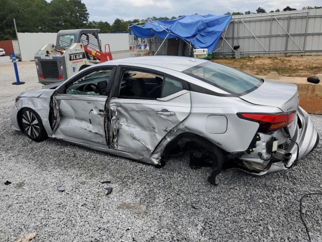 1N4BL4DV3MN362352 - 2021 NISSAN ALTIMA SV SILVER photo 2