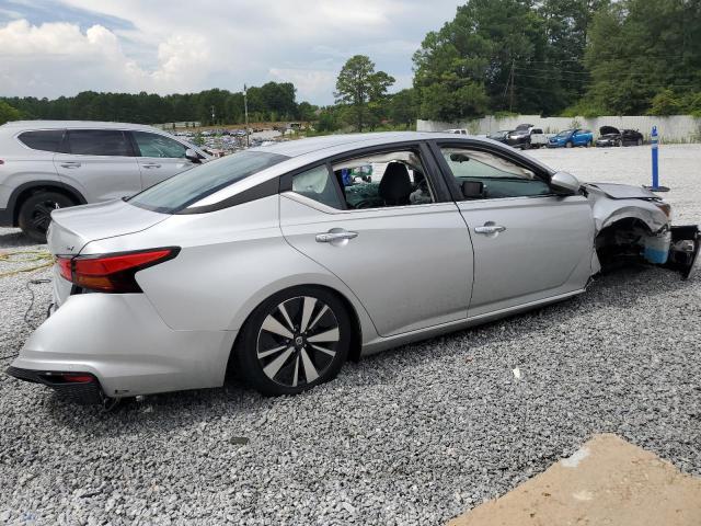 1N4BL4DV3MN362352 - 2021 NISSAN ALTIMA SV SILVER photo 3