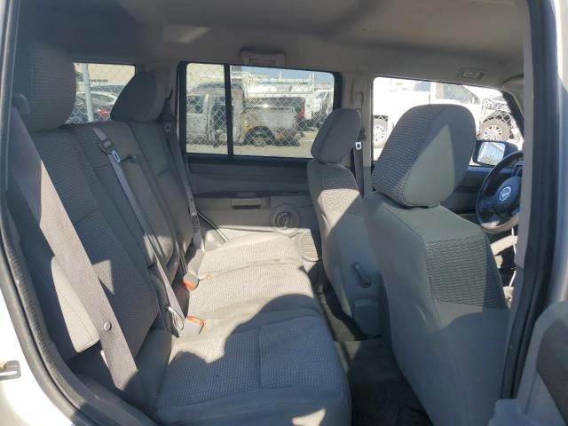 1J8HH48N17C548142 - 2007 JEEP COMMANDER 银色 照片 10