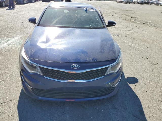 5XXGT4L32JG223305 - 2018 KIA OPTIMA LX BLUE photo 5