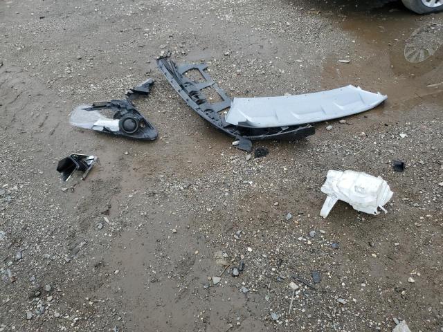 1FMCU9GD5JUA61171 - 2018 FORD ESCAPE SE Қара фото 13