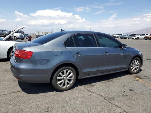 3VWDP7AJXDM279440 - 2013 VOLKSWAGEN JETTA SE GRAY photo 3