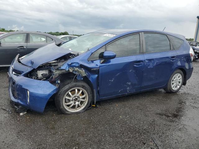 2013 TOYOTA PRIUS V, null