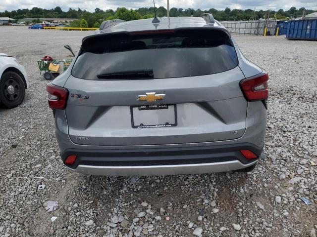KL77LHE26RC044141 - 2024 CHEVROLET TRAX 1LT SILVER photo 6