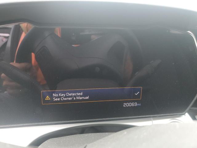 KL77LHE26RC044141 - 2024 CHEVROLET TRAX 1LT SILVER photo 9