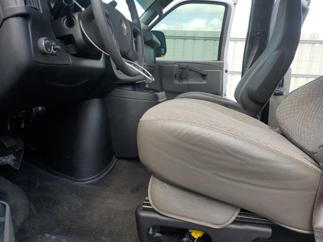 1GAZGPFF6H1231765 - 2017 CHEVROLET EXPRESS G3 LT WHITE photo 7