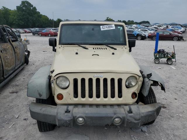 1J4BA3H12BL578763 - 2011 JEEP WRANGLER U SPORT CREAM photo 5