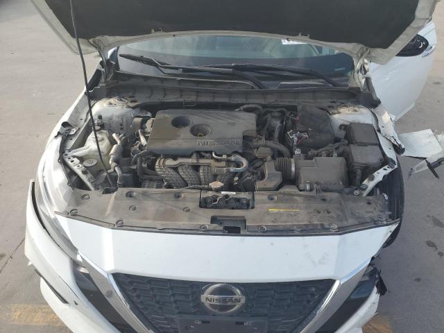 1N4BL4BV9KC210118 - 2019 NISSAN ALTIMA S WHITE photo 11