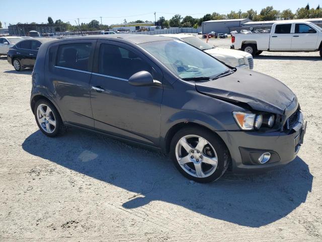 1G1JE6SGXD4171817 - 2013 CHEVROLET SONIC LTZ CHARCOAL photo 4