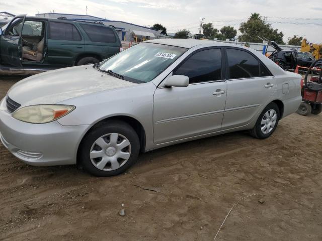 4T1BE32K83U750572 - 2003 TOYOTA CAMRY LE SILVER photo 1