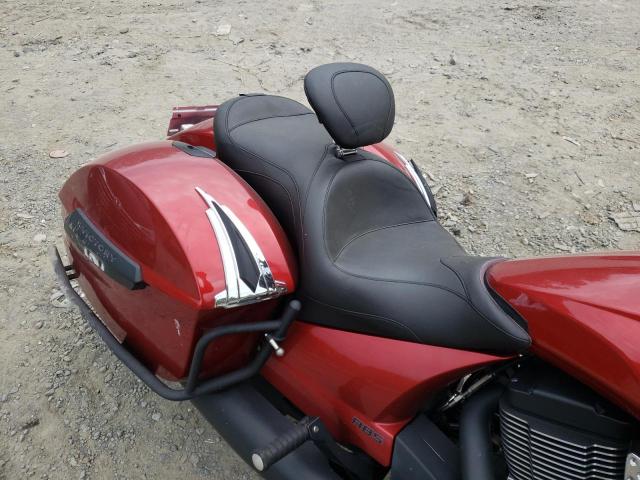 5VPDW36N9D3024291 - 2013 VICTORY MOTORCYCLES CROSS COUN RED photo 6