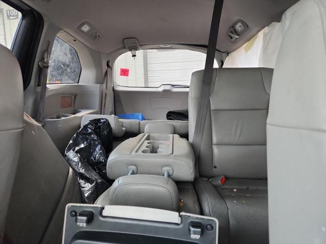 5FNRL5H61CB101932 - 2012 HONDA ODYSSEY EXL SILVER photo 10