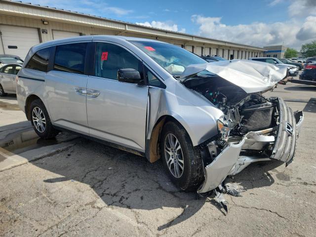 5FNRL5H61CB101932 - 2012 HONDA ODYSSEY EXL SILVER photo 4