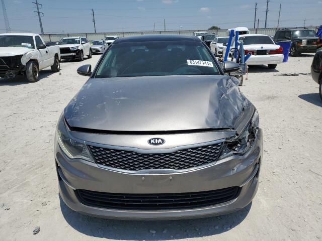 5XXGU4L31JG220103 - 2018 KIA OPTIMA EX SILVER photo 5