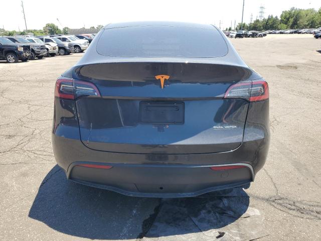 7SAYGDEE2RF059384 - 2024 TESLA MODEL Y Gris photo 6