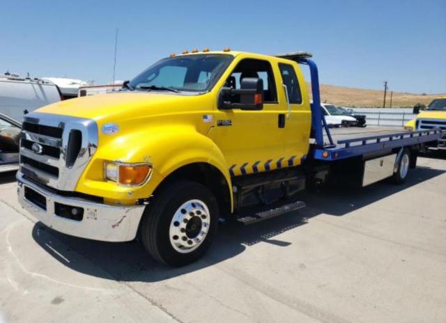 3FRWX6FCXFV730608 - 2015 FORD F650 SUPER DUTY YELLOW photo 2