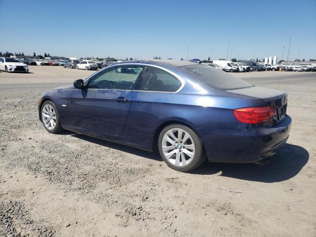 WBAKE3C56BE769107 - 2011 BMW 328 I BLUE photo 2