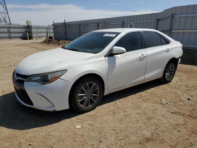 4T1BF1FK5GU522613 - 2016 TOYOTA CAMRY LE WHITE photo 1