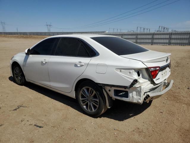 4T1BF1FK5GU522613 - 2016 TOYOTA CAMRY LE WHITE photo 2