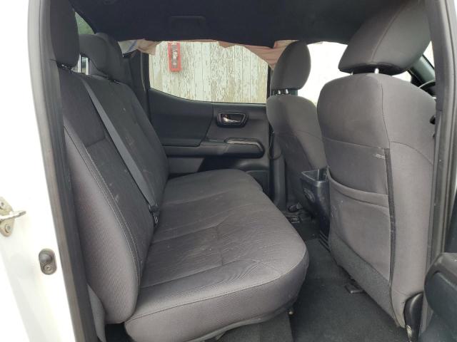 5TFDZ5BN4HX019814 - 2017 TOYOTA TACOMA DOUBLE CAB WHITE photo 10