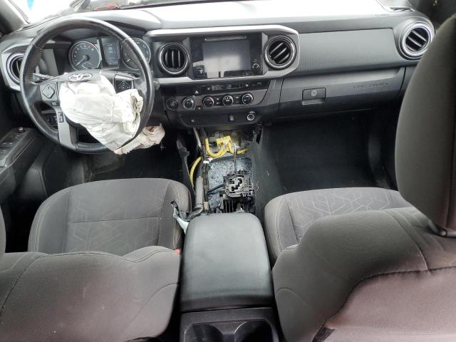 5TFDZ5BN4HX019814 - 2017 TOYOTA TACOMA DOUBLE CAB WHITE photo 8