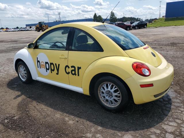 3VWPW3AG3AM016683 - 2010 VOLKSWAGEN NEW BEETLE YELLOW photo 2