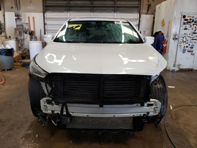 5GAEVCKWXKJ189393 - 2019 BUICK ENCLAVE AVENIR WHITE photo 5