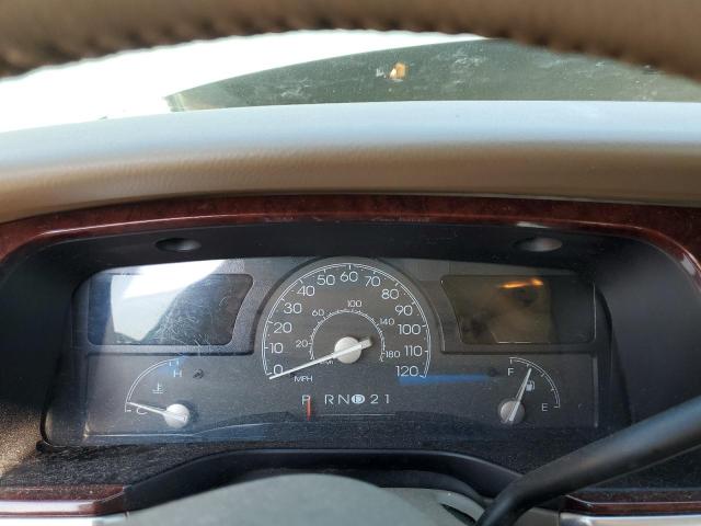 1LNHM81W54Y631144 - 2004 LINCOLN TOWN CAR EXECUTIVE TURQUOISE photo 9