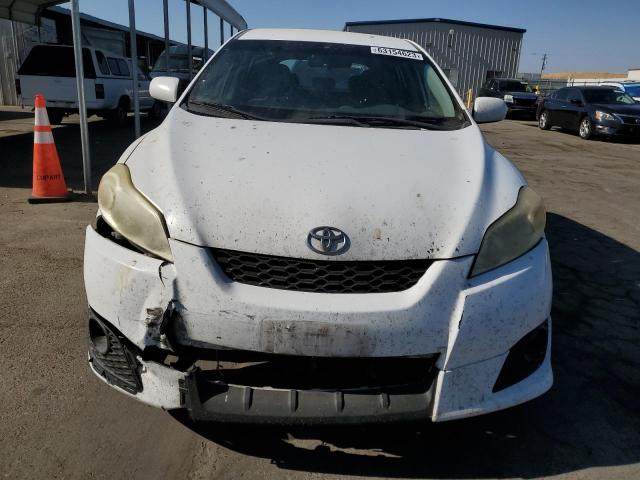 2T1KU40E99C167539 - 2009 TOYOTA COROLLA MA WHITE photo 5