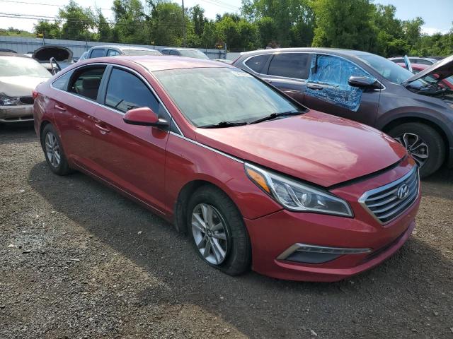 5NPE24AF3FH158368 - 2015 HYUNDAI SONATA SE RED photo 4