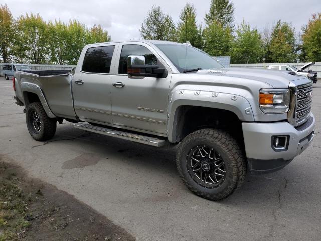 1GT42WEY0KF270617 - 2019 GMC SIERRA K3500 DENALI SILVER photo 4