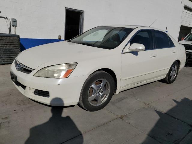 JHMCN36466C000147 - 2006 HONDA ACCORD HYBRID WHITE photo 1