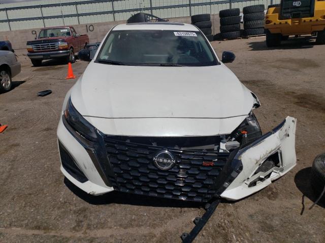 1N4AL4CV2PN415401 - 2023 NISSAN ALTIMA SR WHITE photo 5