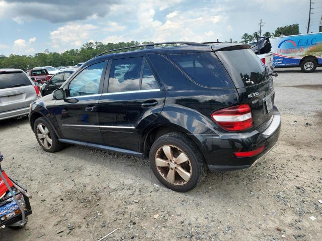 4JGBB8GB8AA562941 - 2010 MERCEDES-BENZ ML 350 4MATIC BLACK photo 2