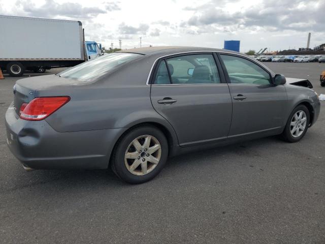 4T1BK36B16U100540 - 2006 TOYOTA AVALON XL GRAY photo 3