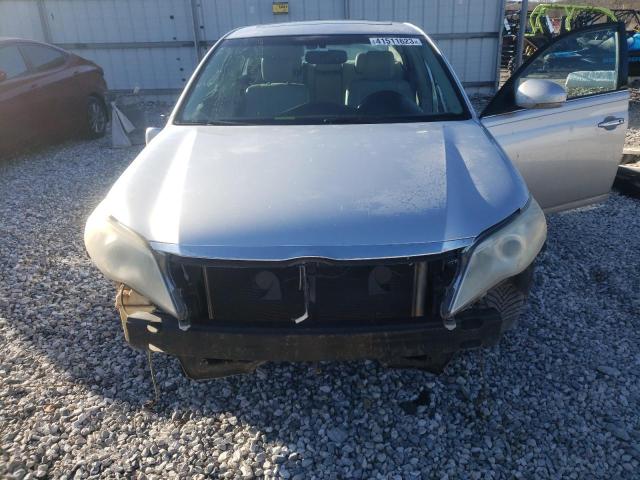 4T1BK3DB2BU409009 - 2011 TOYOTA AVALON BASE 银色 照片 11