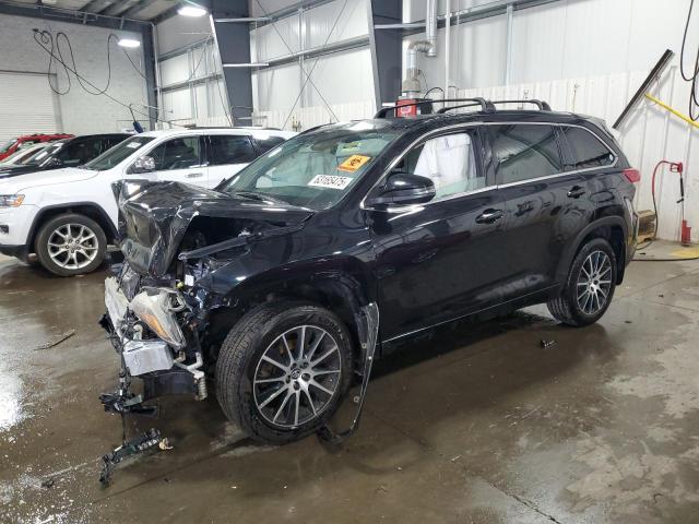 2017 TOYOTA HIGHLANDER SE, 