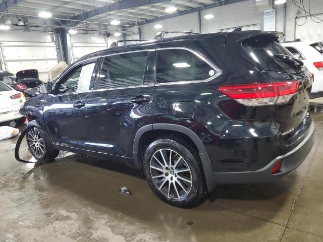 5TDJZRFH0HS368506 - 2017 TOYOTA HIGHLANDER SE შავი ფოტო 2