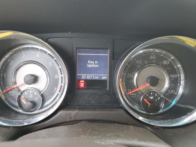 2A4RR8DG3BR784888 - 2011 CHRYSLER TOWN & COU TOURING L WHITE photo 9