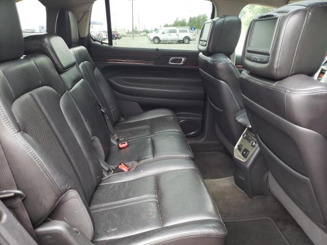 2LMHJ5AT4BBJ53701 - 2011 LINCOLN MKT RED photo 11